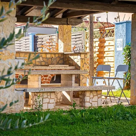 Golf House In - Haus Fuer 9-10 Personen Villa Ližnjan
